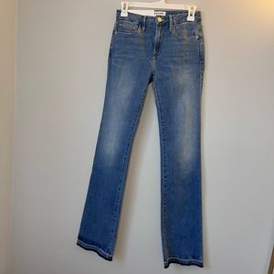BRAND NEW Frame jeans Mid rise